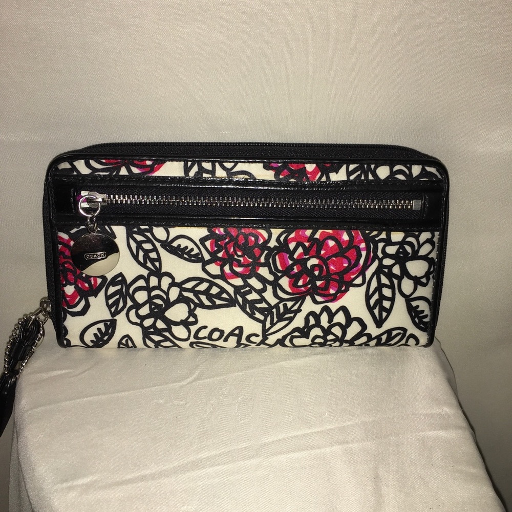 Coach Poppy Floral Graffiti Wallet
